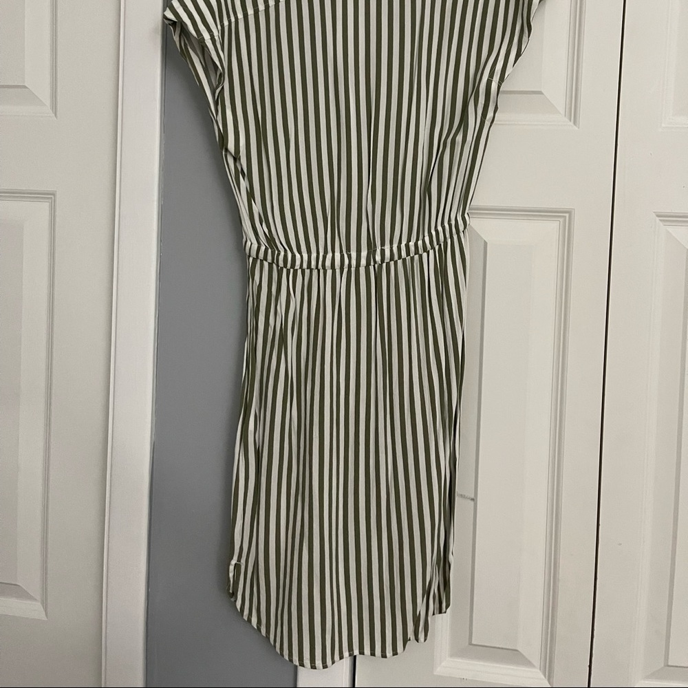 H&M Dress - Picture 4 of 4